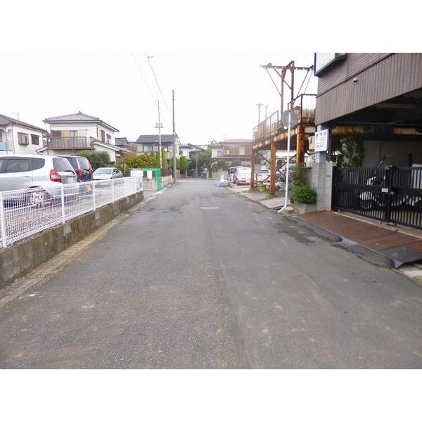 Other local. Frontal road