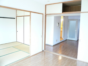 Living and room.  ※ For before Cleaning, It will be the same type of photo