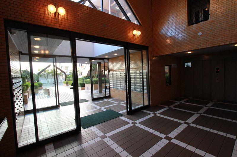 lobby. Lobby There is a feeling of opening because of the high ceilings.