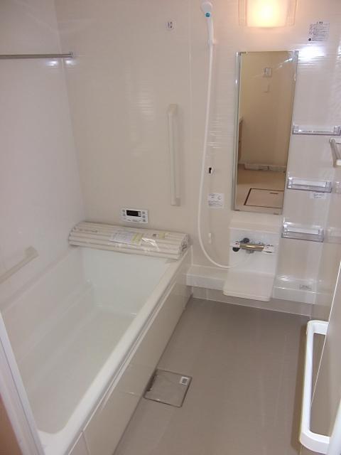 Same specifications photo (bathroom). (1 Building) same specification