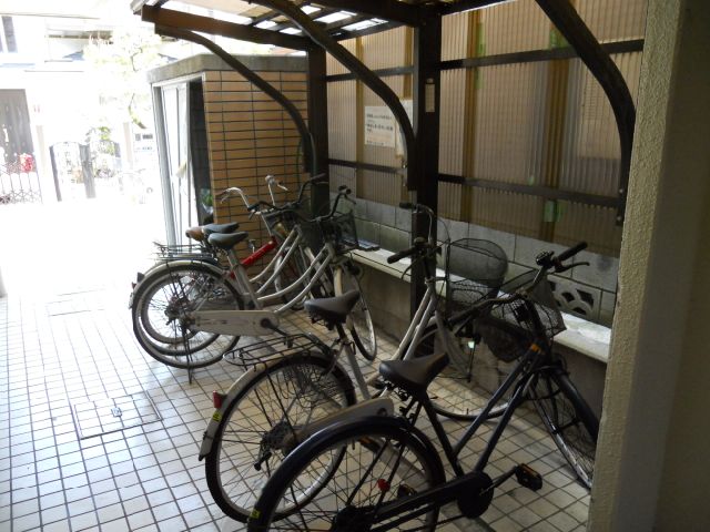 Other room space. Bicycle-parking space