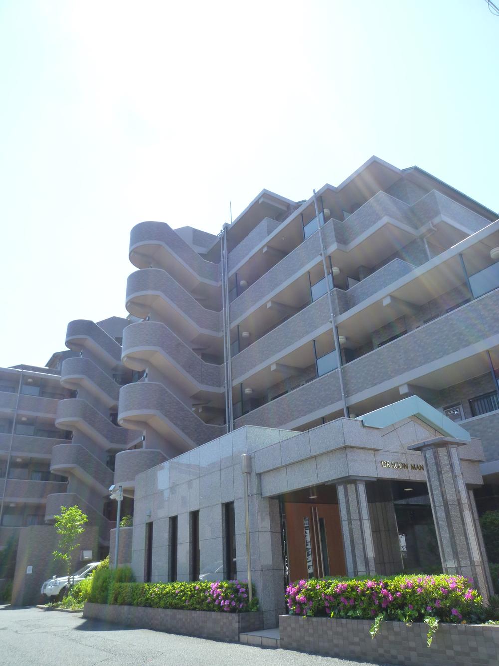 Local appearance photo. Local (May 2013) Shooting