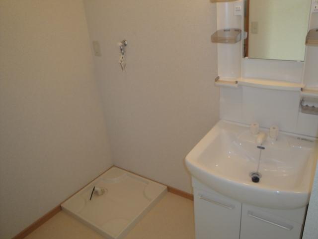 Washroom. Also washstand new