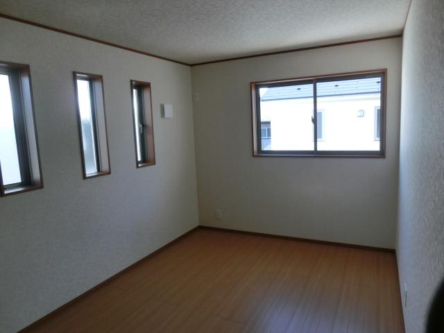 Same specifications photos (Other introspection). ( Building) same specification