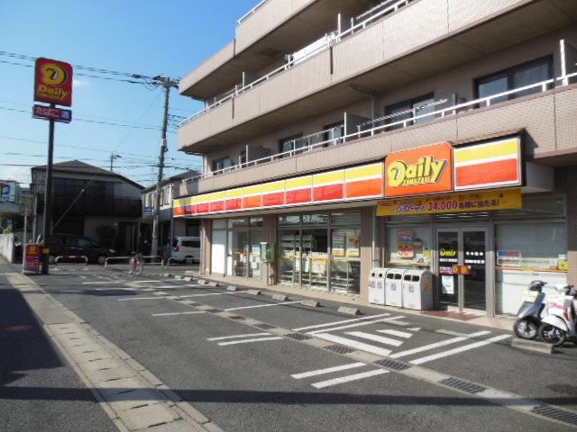 Convenience store. 500m to Daily Yamazaki Ichikawa Owada store