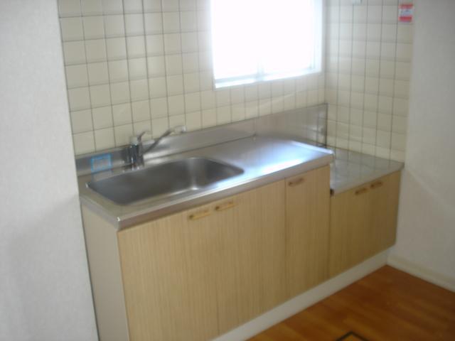 Kitchen. There is a window in the kitchen, Ease of use is also good ☆ 