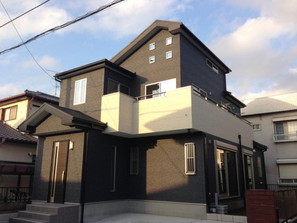 Building plan example (exterior photos). We offer a rich plan. I'd love to, Please consult! Ground improvement costs to the plan example building price ・ It includes residential land outside the connection costs. Building plan example building price 17.1 million yen building area 99.18m2