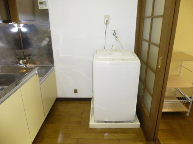 Other Equipment. It is nice definitive washing machine of the room