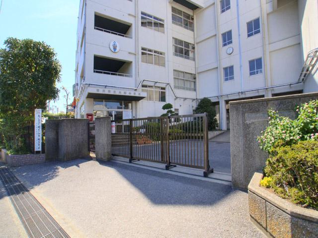 Junior high school. 359m until Ichikawa Municipal Ozu junior high school (junior high school)