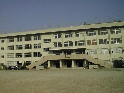 Junior high school. Fukuei 240m until junior high school