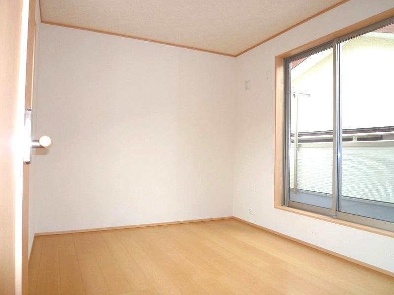 Non-living room. Local (October 17, 2013) Shooting