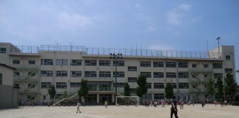 Primary school. 320m until Arai Elementary School