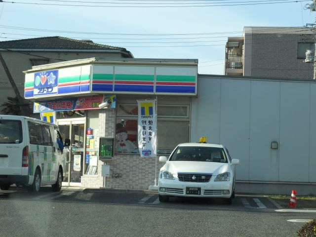 Convenience store. 700m until the Three F (convenience store)