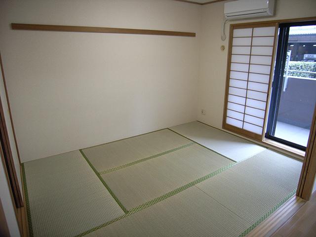 Non-living room. Japanese style room