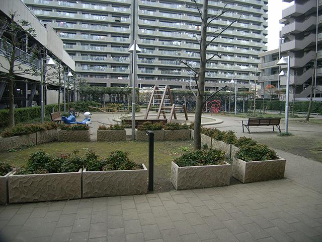 Other common areas. On-site park