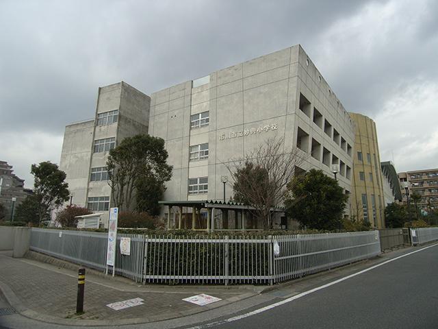 Primary school. Myoden until elementary school 320m