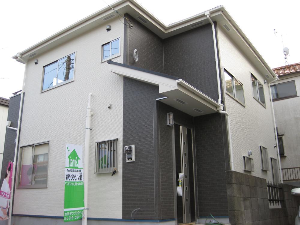 Same specifications photos (appearance). (Building 2) same specification