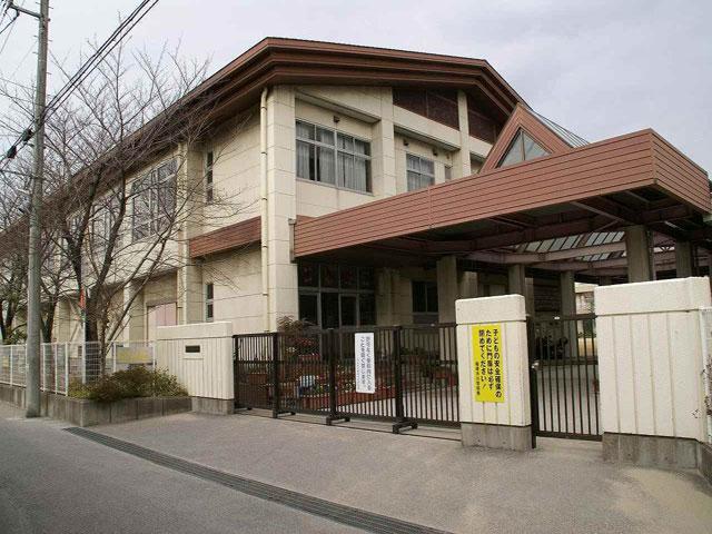 Primary school. 1595m until Ichikawa Municipal Tokagi Elementary School