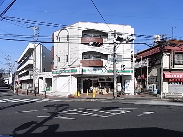Convenience store. STORE100 Ichikawa Kakemama store up (convenience store) 245m