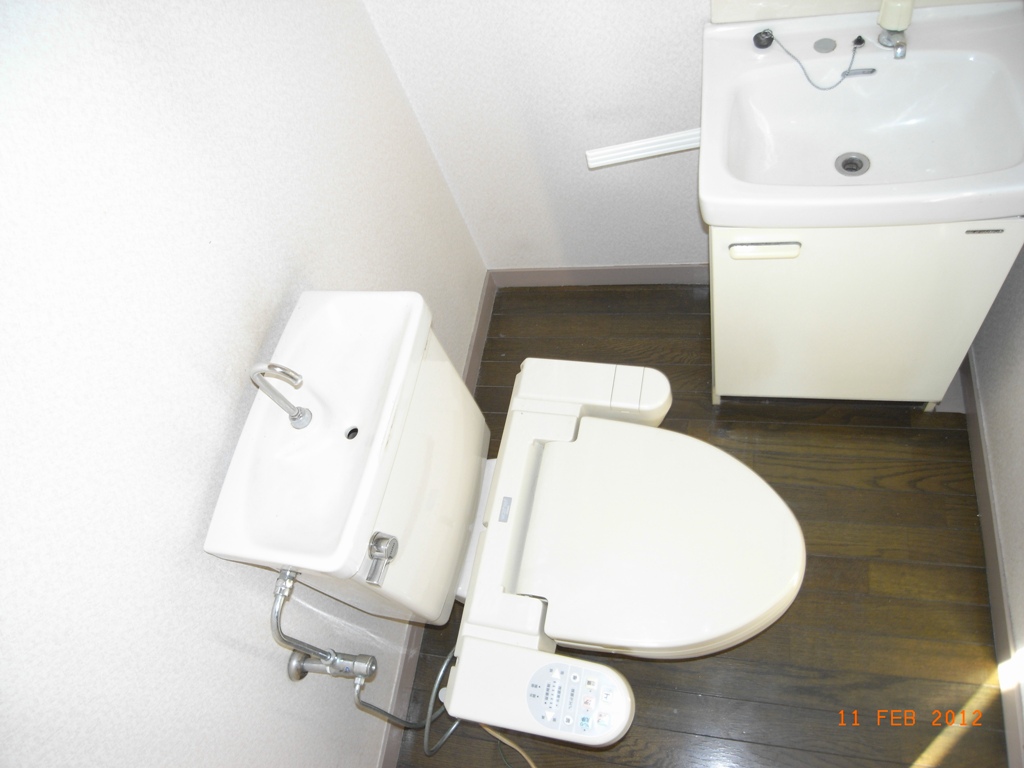 Toilet. 4F ・ toilet