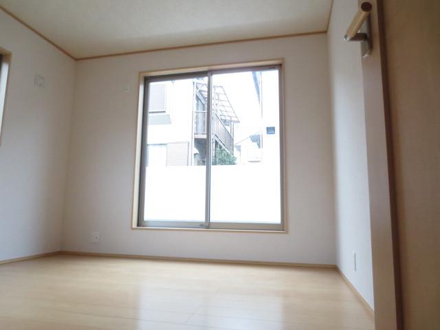 Non-living room. Second floor southeast side Western-style