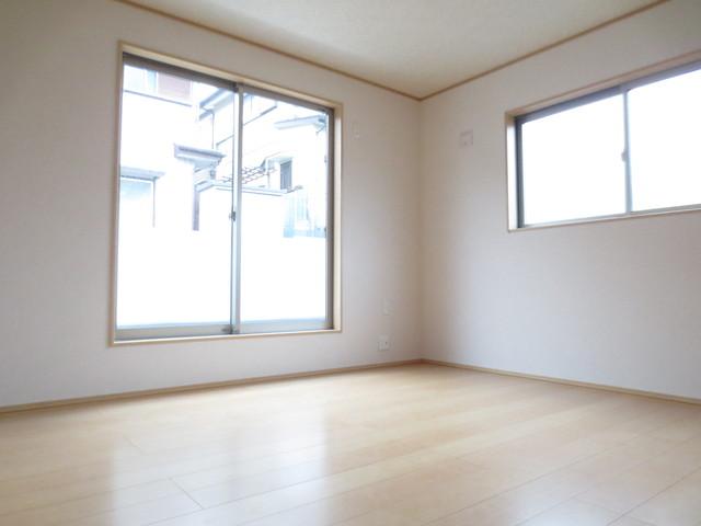 Non-living room. Second floor southwest side Western-style