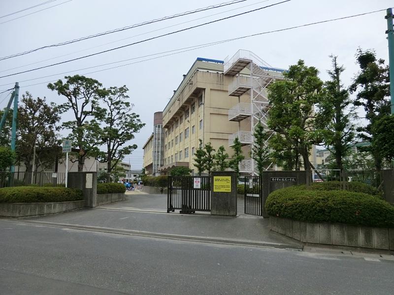 Primary school. Fukuei until elementary school 474m