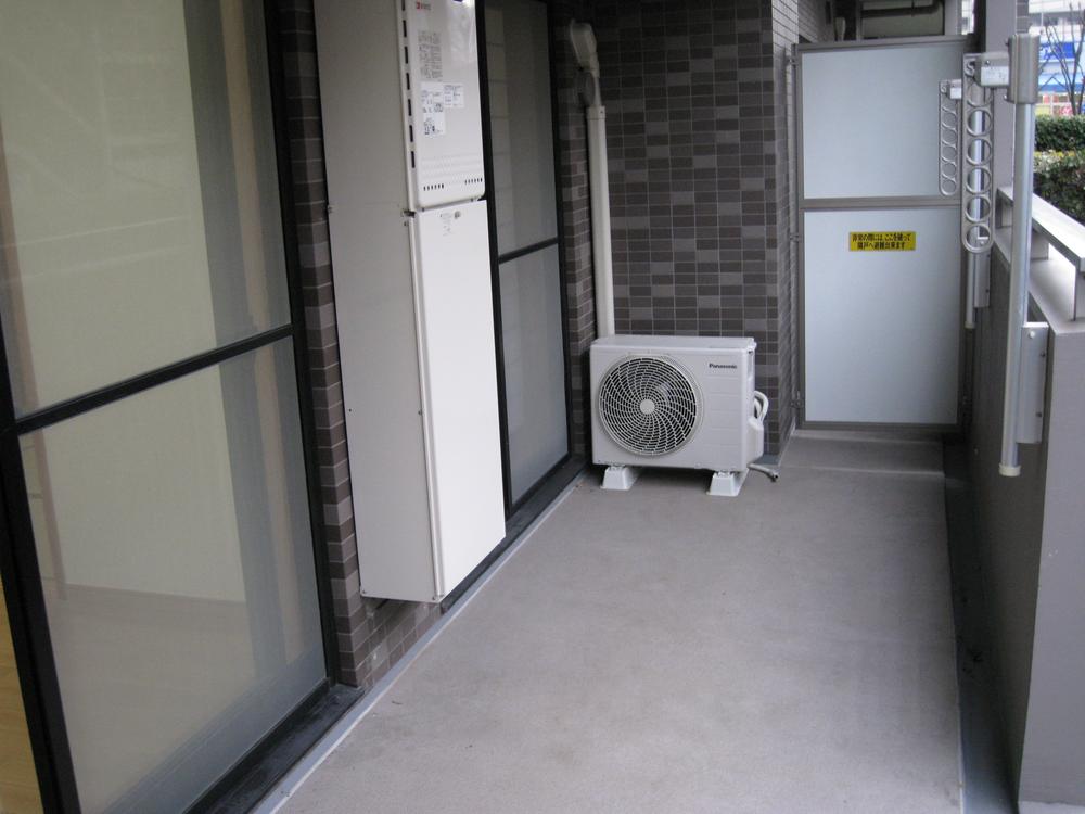 Garden. Local (12 May 2013) Shooting