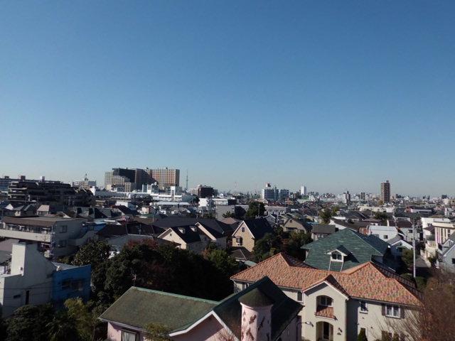 Balcony. View photos from the balcony (2013 December shooting)