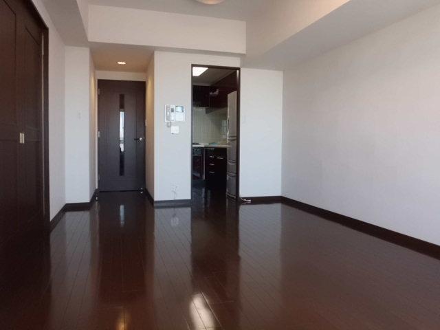 Living. Indoor (12 May 2013) Shooting