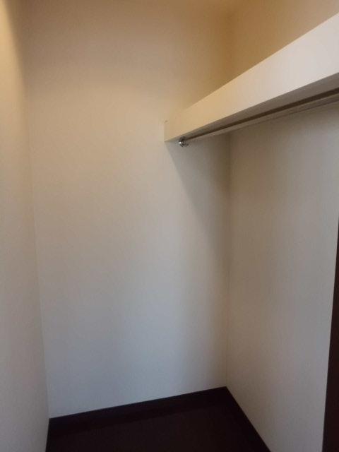 Receipt. Indoor (12 May 2013) Shooting