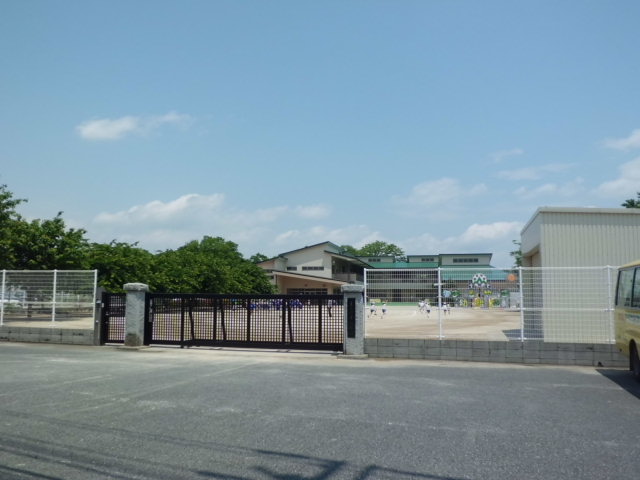 kindergarten ・ Nursery. Maruyama kindergarten (kindergarten ・ 248m to the nursery)