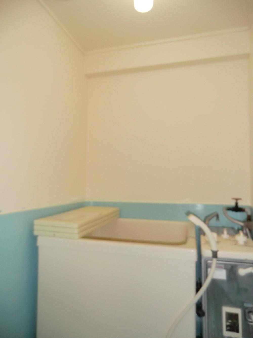 Bathroom. Bathroom (12 May 2013) Shooting