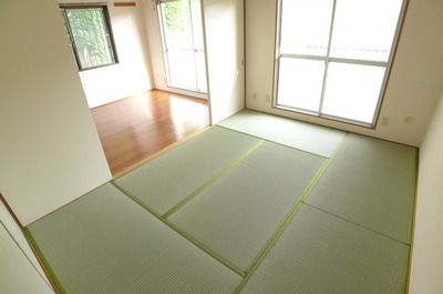 Living and room. Japanese-style room 6 quires