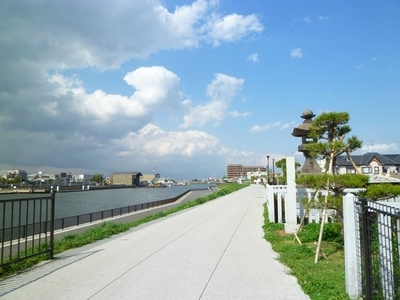 Other. The Edogawa along there is a promenade and spacious