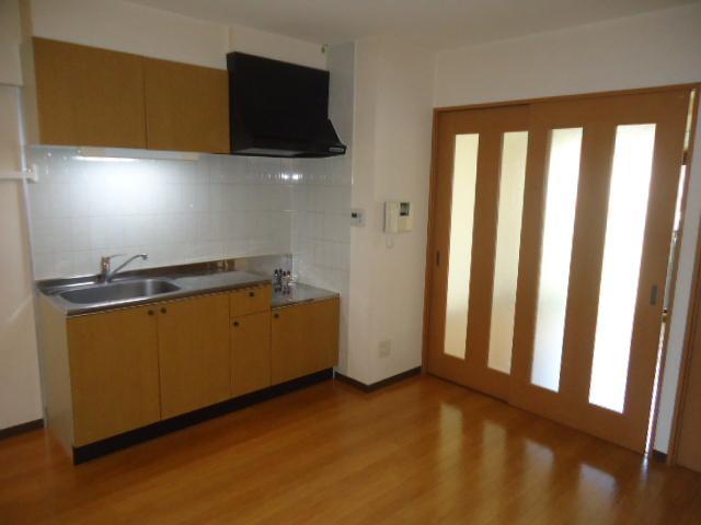 Kitchen. Gas stove can be installed. There are TV intercom.