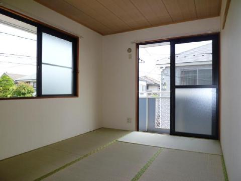 Living and room. Japanese-style room with closet