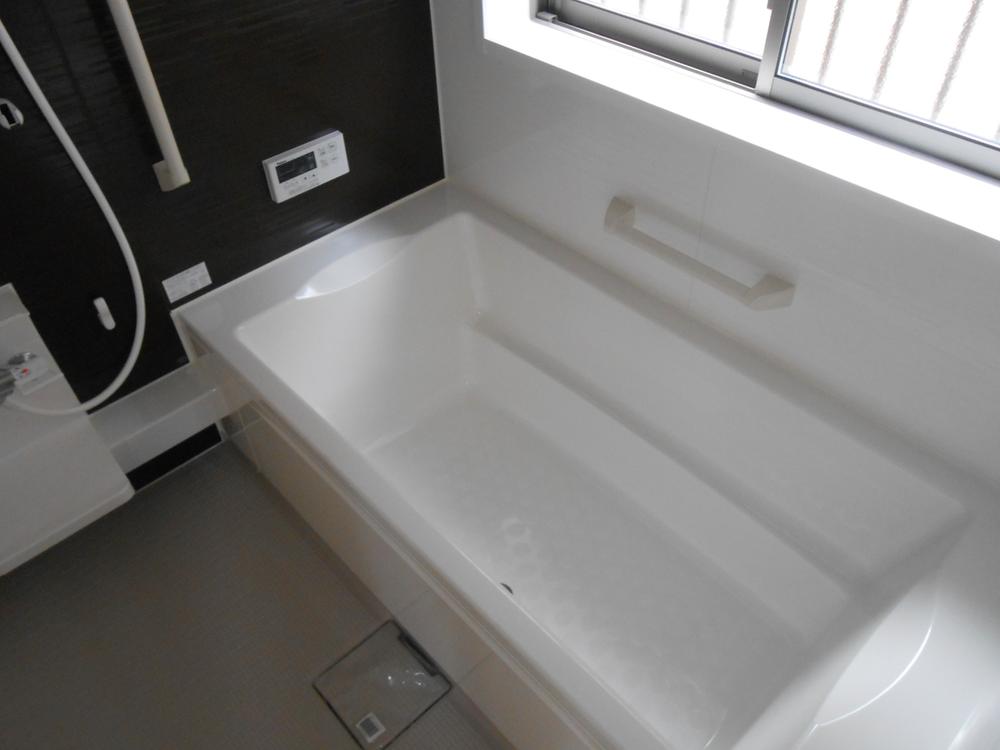 Bathroom. Indoor (10 May 2013) Shooting