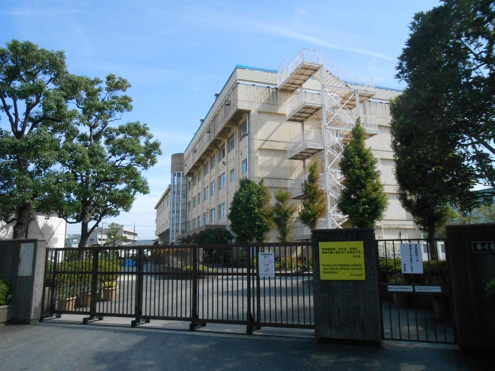Primary school. 205m until Ichikawa Municipal Fukuei Elementary School