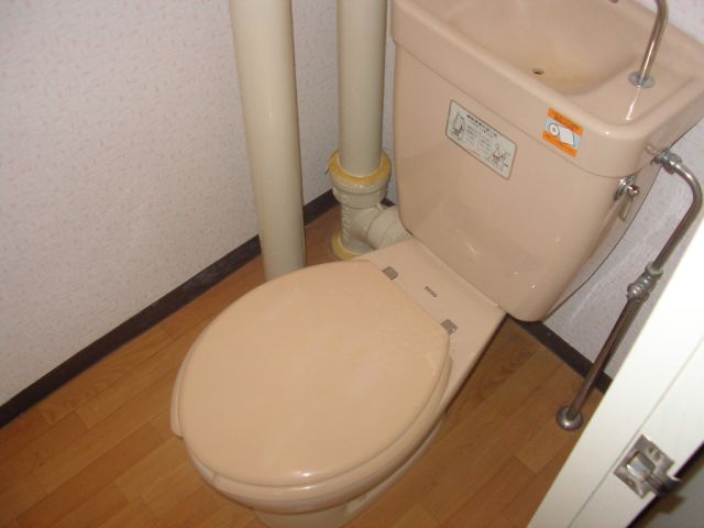 Toilet. Lavatories