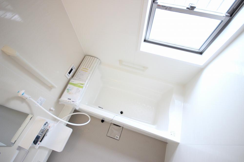 Bathroom. Bathing is 1 tsubo type