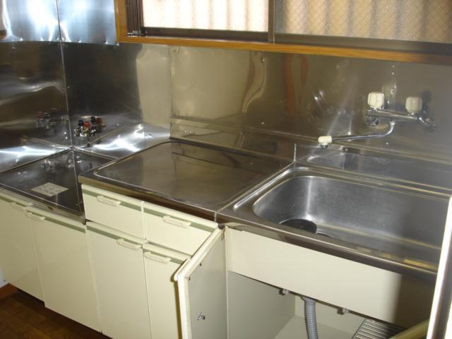 Kitchen. You can install the gas stove 2-neck