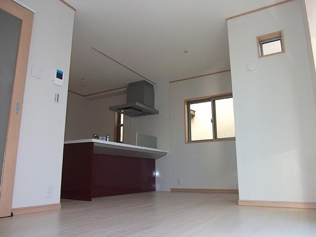 Same specifications photos (living). Same specifications