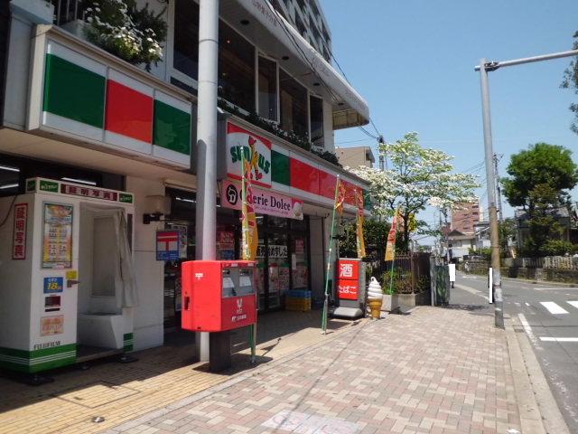 Convenience store. Thanks Ichikawa north exit store up (convenience store) 151m