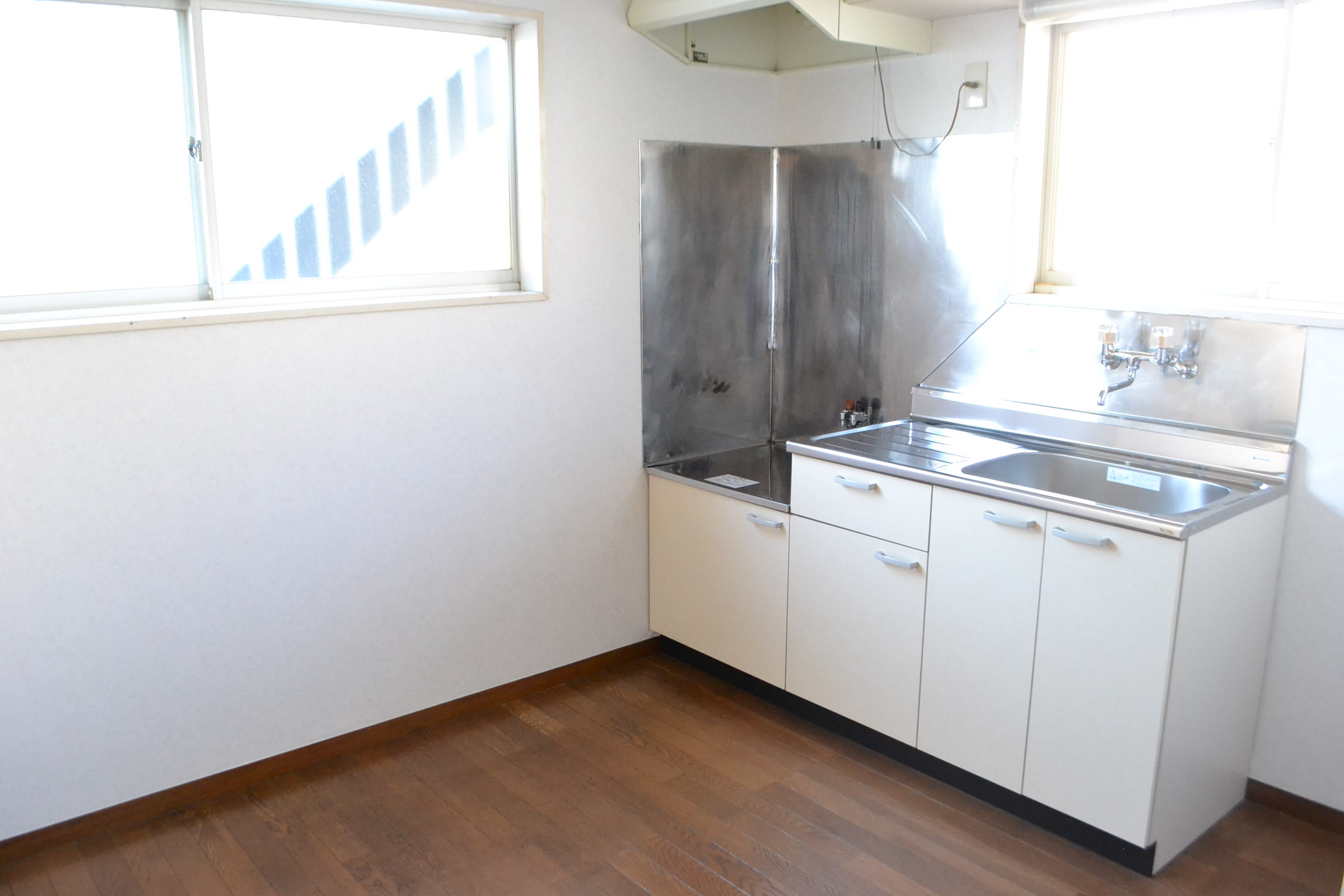 Kitchen. Bright kitchen of the start of the day than Koshimado