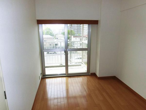 Living. Bright living room