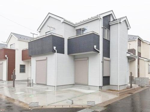 Local appearance photo.  [Selling local 8 Building] The outer wall using the ALC power board