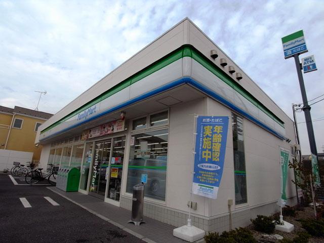 Convenience store. 160m to FamilyMart