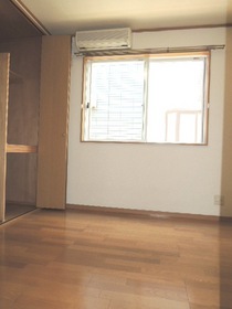 Living and room. Hiroshi 4.5 Pledge It comes with air conditioning ☆