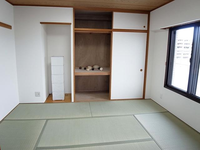 Non-living room. Exchange tatami mat ・ FusumaCho Kawasumi